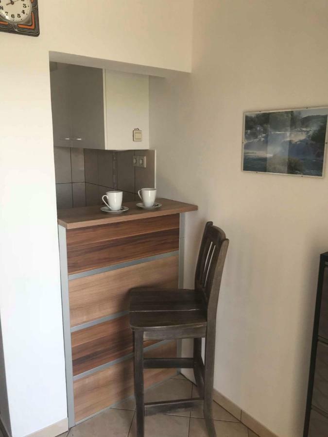 Sekler Ante Tribunj Apartamento Tribalj Exterior foto